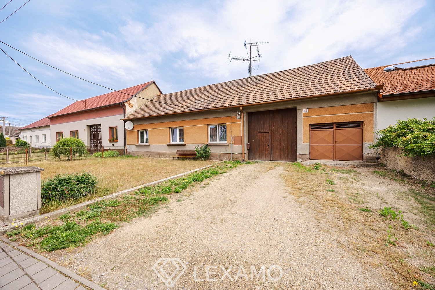 Prodej domu 250 m² s pozemkem 685 m²