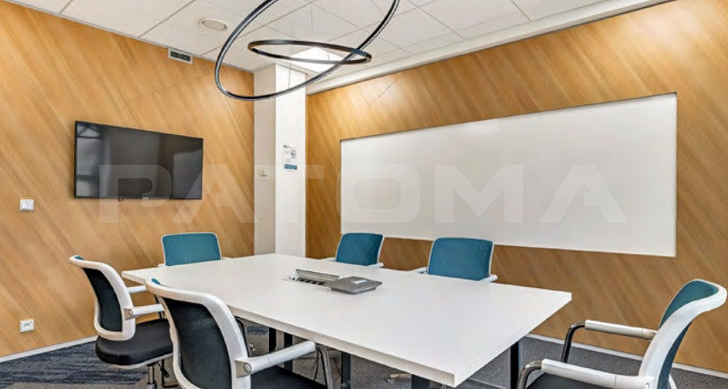 Pronájem kanceláře 964 m² – fotografie 4