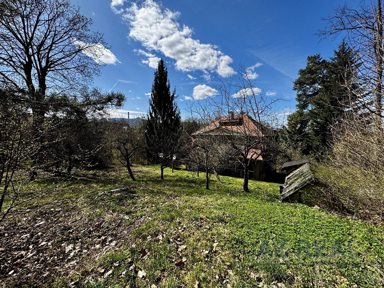Prodej domu 278 m² s pozemkem 1 630 m² - Ansicht 6
