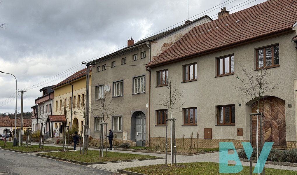 Prodej domu 537 m² s pozemkem 1 747 m², Jaroměřice – náhled fotky 4