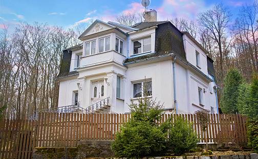 Prodej vily 292 m² s pozemkem 614 m², Ruská, Dubí, okres Teplice