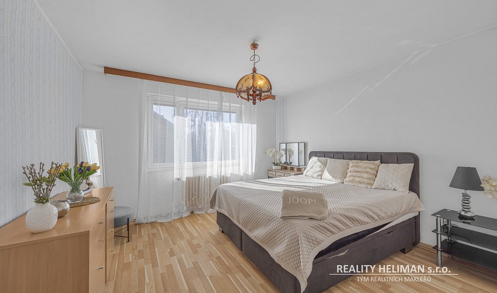 Prodej domu 393 m² s pozemkem 775 m², Líbeznice – náhled fotky 7