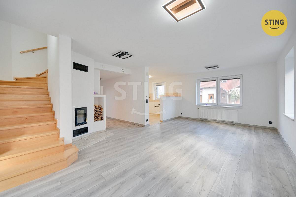 Prodej domu 168 m² s pozemkem 552 m² — photo 3