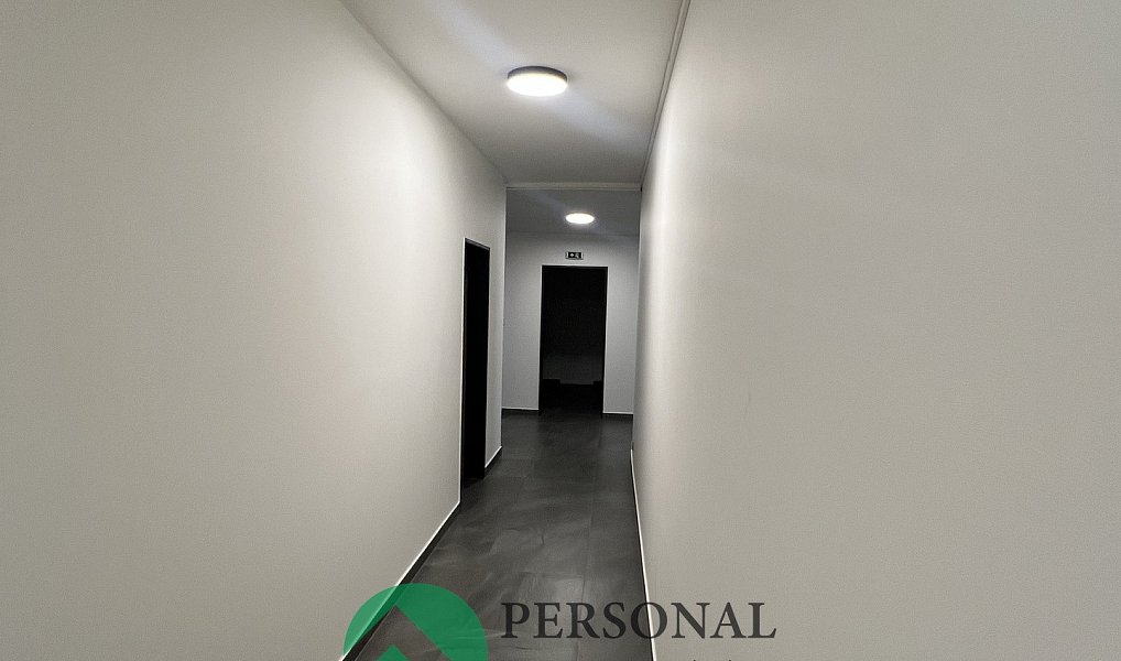 Pronájem výrobních prostor 1 106 m², Herink – náhled fotky 12
