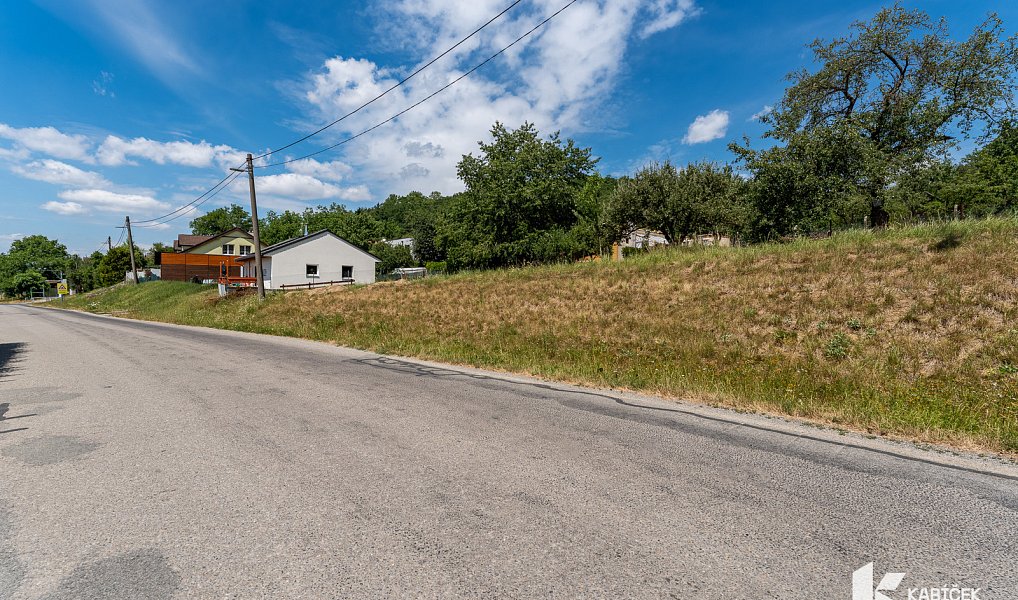 Prodej stavebního pozemku 842 m², Kuřim – náhled fotky 12