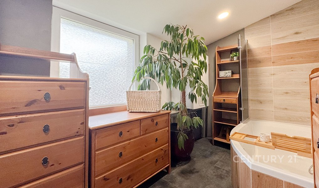 Prodej domu 310 m² s pozemkem 1 492 m², Kubšice – náhled fotky 10