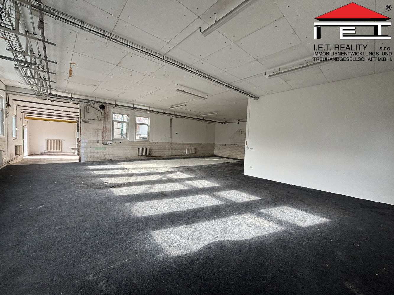 Pronájem výrobních prostor 260 m² – fotografie 2