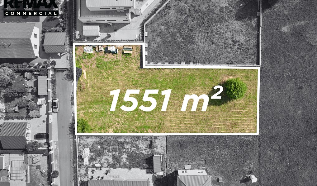 Prodej stavebního pozemku 1 551 m², Křenice – náhled fotky 2