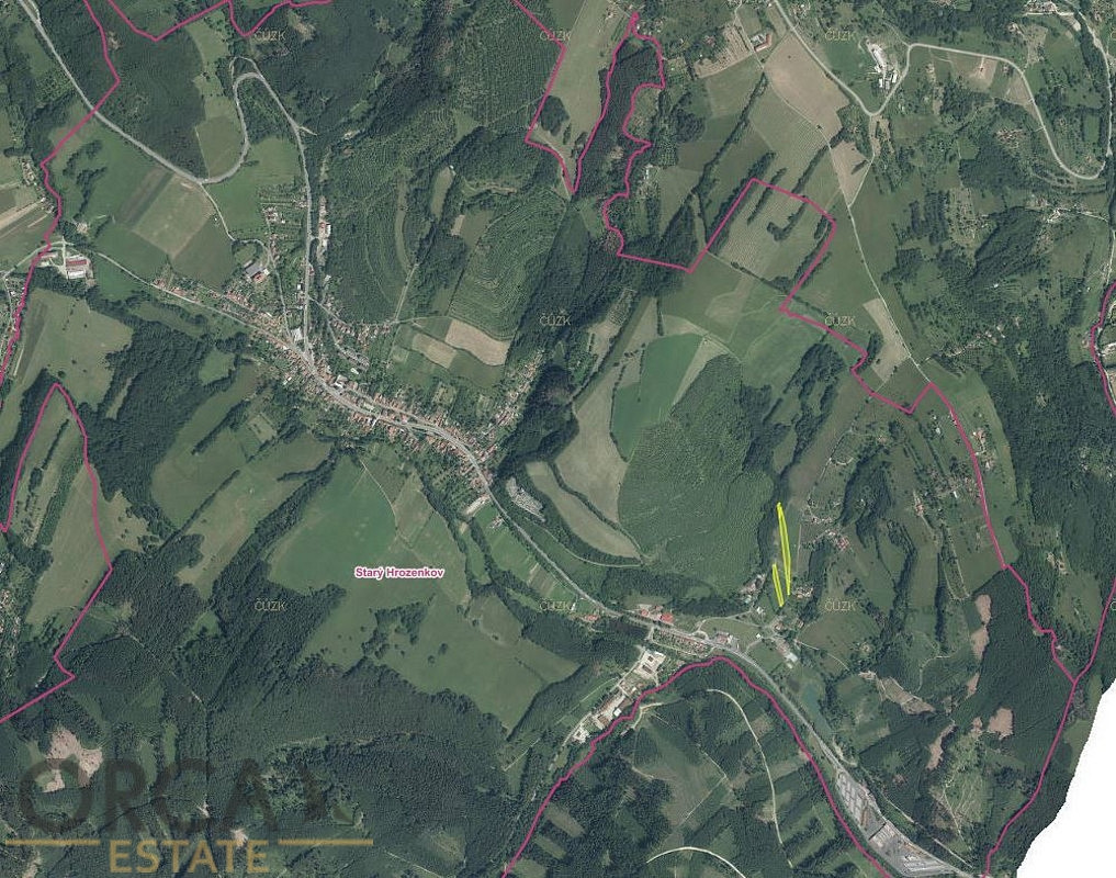 Prodej stavebního pozemku 1 475 m² – pohled 3