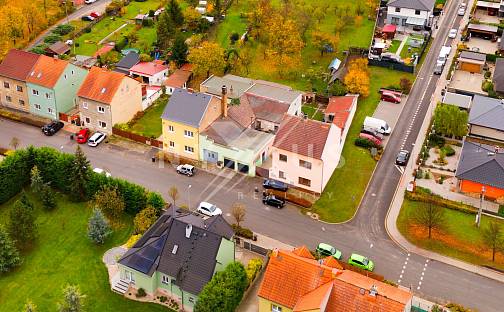 Prodej domu 315 m² s pozemkem 1 555 m², Švermova, Lahošť, okres Teplice
