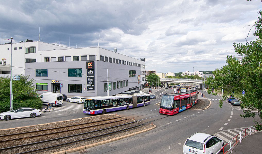 Prodej bytu 4+1 91 m², Praha – náhled fotky 26