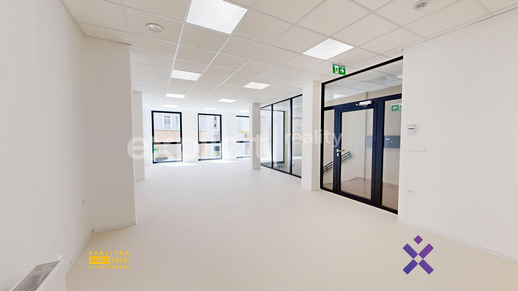 Pronájem kanceláře 108 m² — photo 3