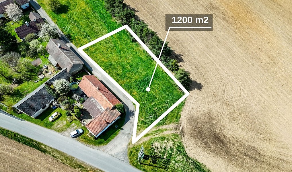 Prodej stavebního pozemku 1 200 m², Třebsko – náhled fotky 3