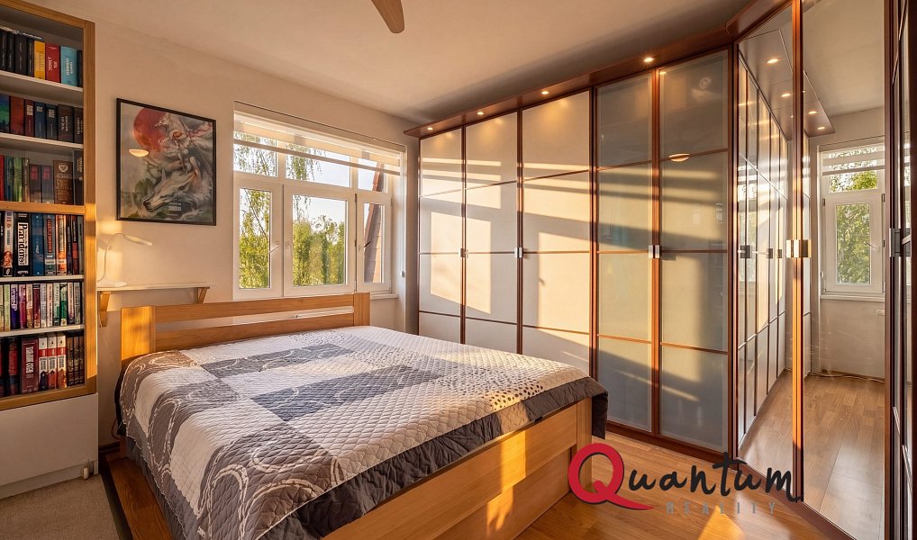 Prodej bytu 2+1 65 m², Praha – náhled fotky 30