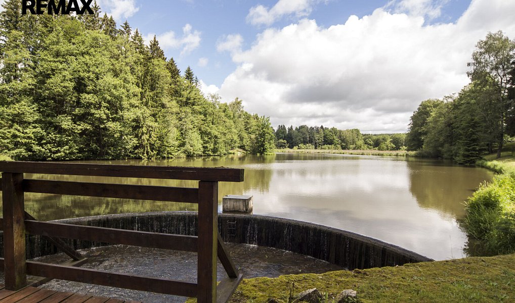 Prodej zemědělského objektu 550 m², Strmilov – náhled fotky 26