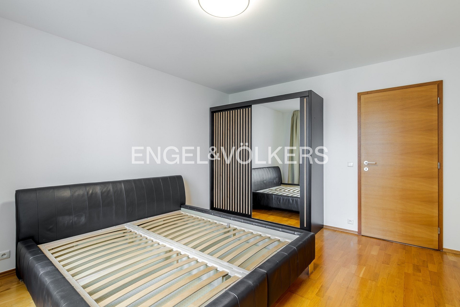 Pronájem bytu 3+kk 115 m² — photo 5