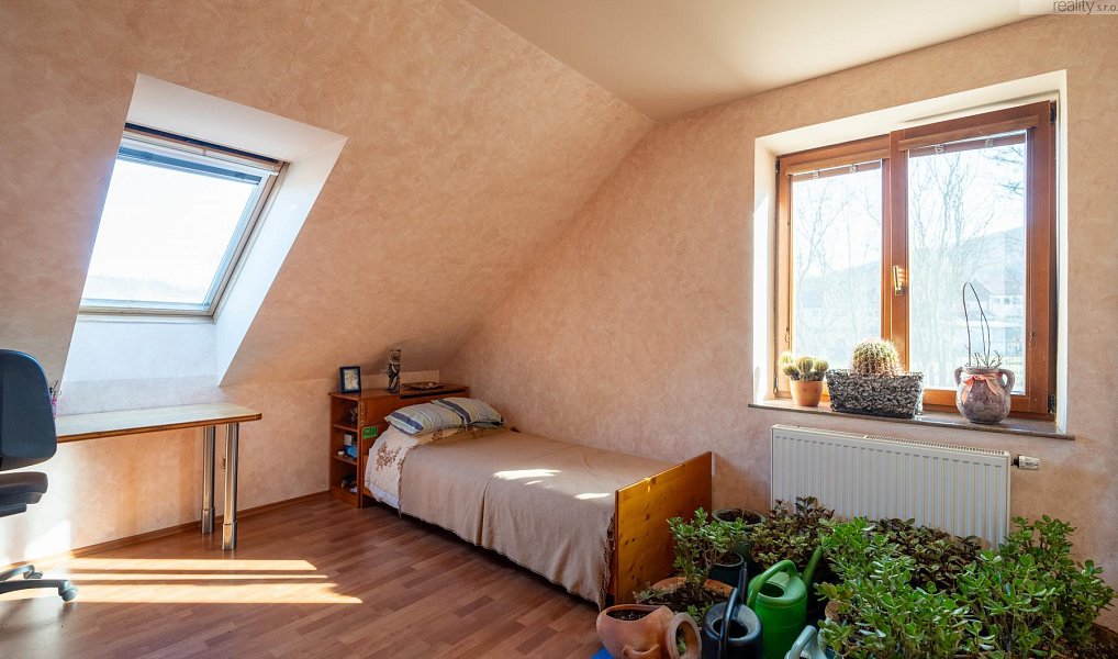 Prodej domu 372 m² s pozemkem 3 764 m², Lužice – náhled fotky 40