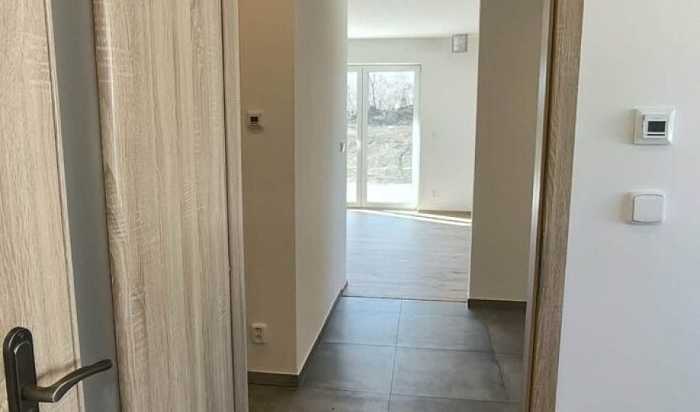 Prodej domu 98 m² s pozemkem 581 m², Vrbice – náhled fotky 30