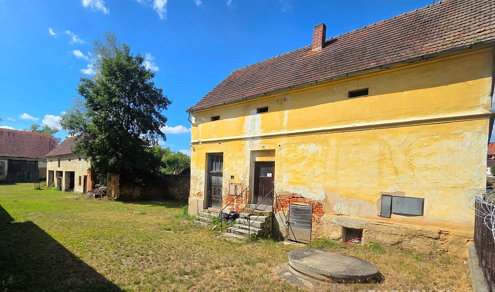 Prodej stavebního pozemku 2 553 m², Líšina – náhled fotky 14