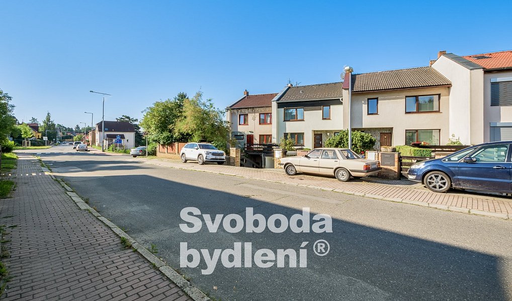 Prodej domu 222 m² s pozemkem 344 m², Praha – náhled fotky 44