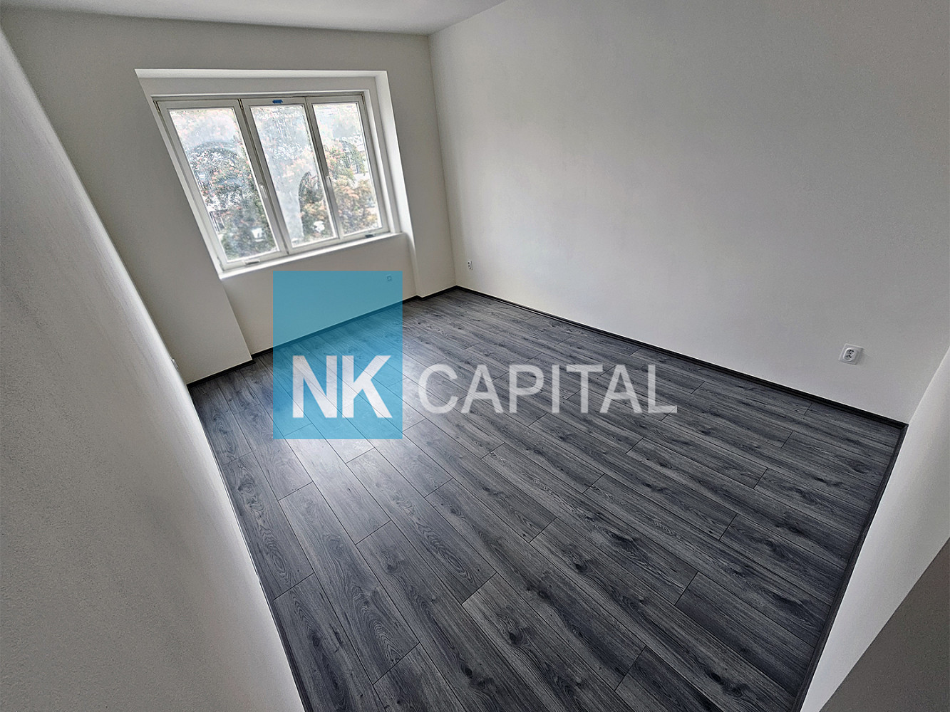 Pronájem bytu 3+kk 75 m² – pohled 3