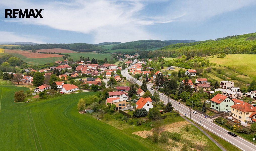 Prodej stavebního pozemku 699 m², Lažany – náhled fotky 12