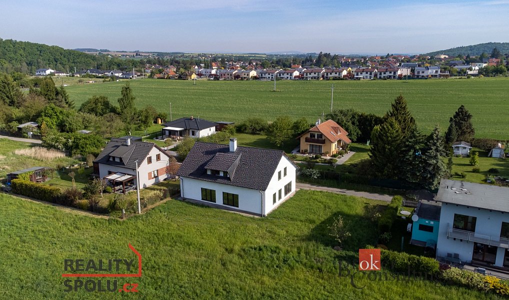 Prodej stavebního pozemku 1 000 m², Štěnovice – náhled fotky 3