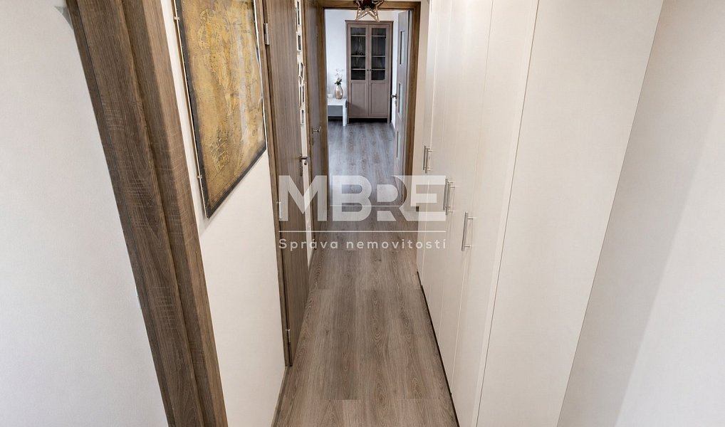 Pronájem bytu 3+1 70 m², Kravaře – náhled fotky 12