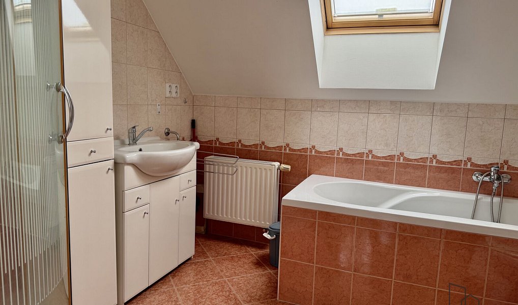 Prodej domu 162 m² s pozemkem 261 m², Praha – náhled fotky 10