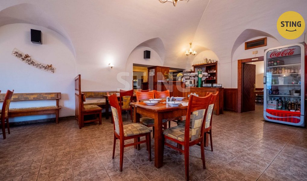 Prodej restaurace 500 m², Paskov – náhled fotky 9