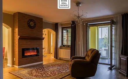 Prodej domu 206 m² s pozemkem 809 m², Dražická, Praha 9 - Újezd nad Lesy