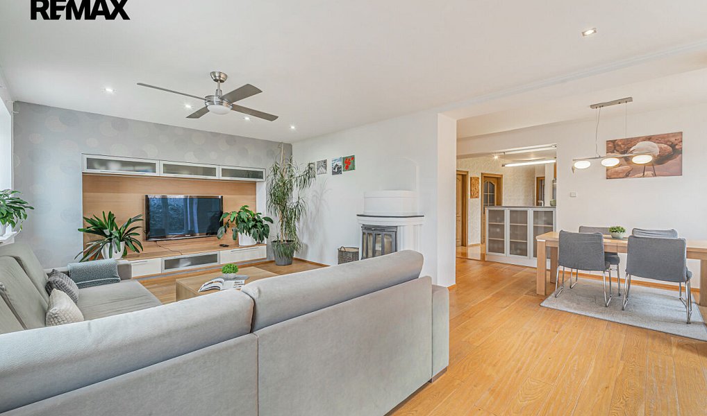 Prodej domu 165 m² s pozemkem 482 m², Kosmonosy – náhled fotky 8