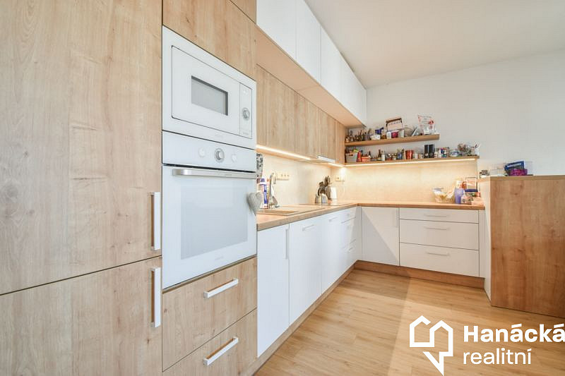 Pronájem bytu 3+kk 70 m²