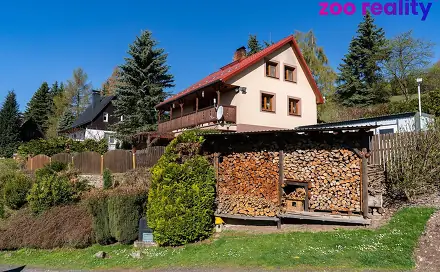 Prodej domu 180 m² s pozemkem 2 284 m², Perštejn - Rájov, okres Chomutov