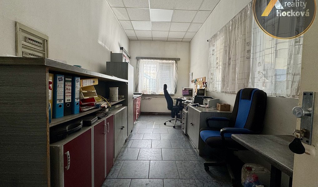 Pronájem obchodních prostor 106 m², Kladno – náhled fotky 6