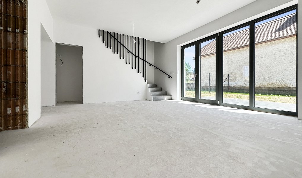 Prodej domu 101 m² s pozemkem 316 m², Strážnice – náhled fotky 17