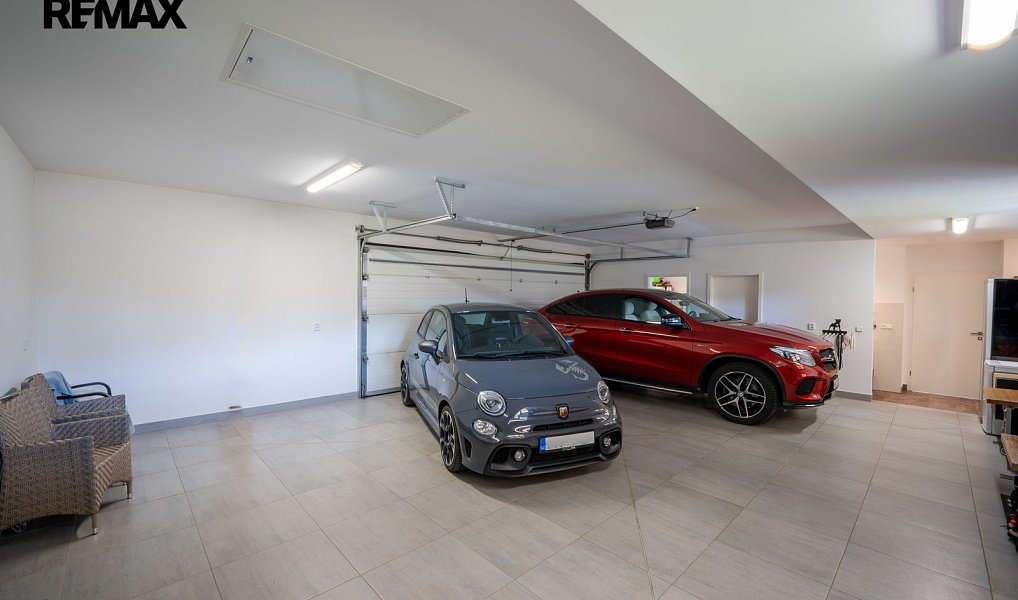Prodej domu 255 m² s pozemkem 1 650 m², Štramberk – náhled fotky 24