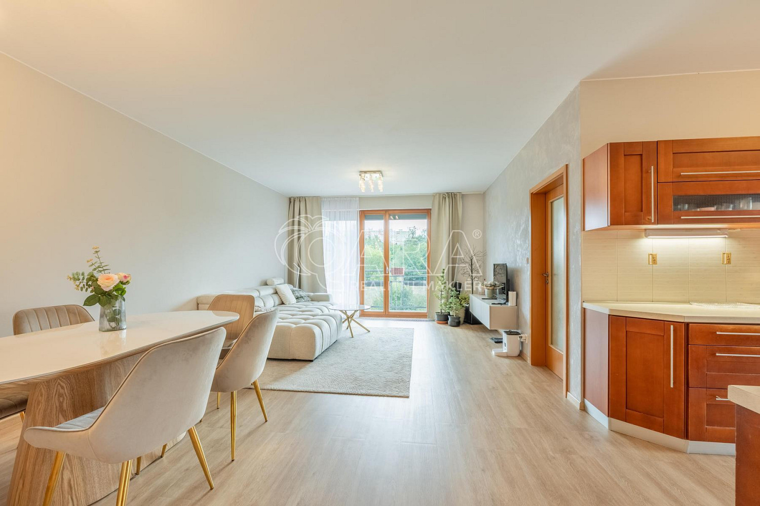 Prodej bytu 4+kk 101 m² – fotografie 2