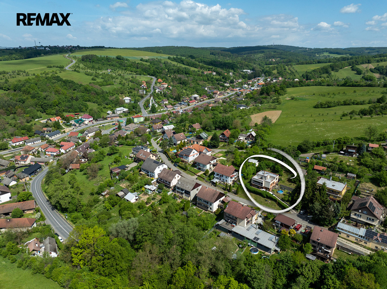 Prodej domu 310 m² s pozemkem 1 066 m²