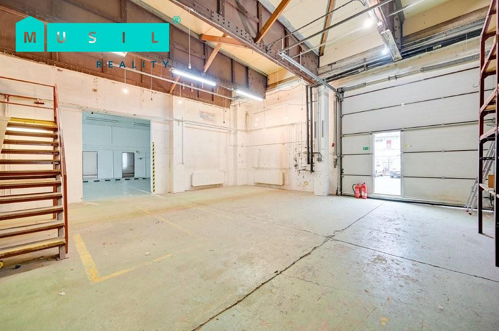 Pronájem komerčního objektu (jiného typu) 542 m² — photo 5