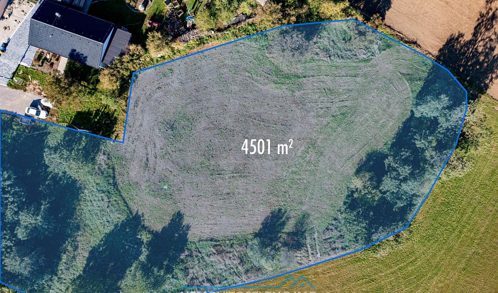 Prodej stavebního pozemku 4 501 m², Slup – náhled fotky 6