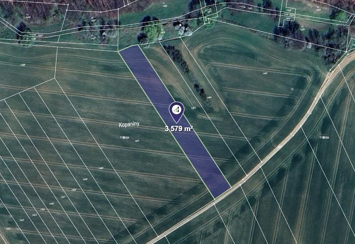 Prodej pole 1 790 m²