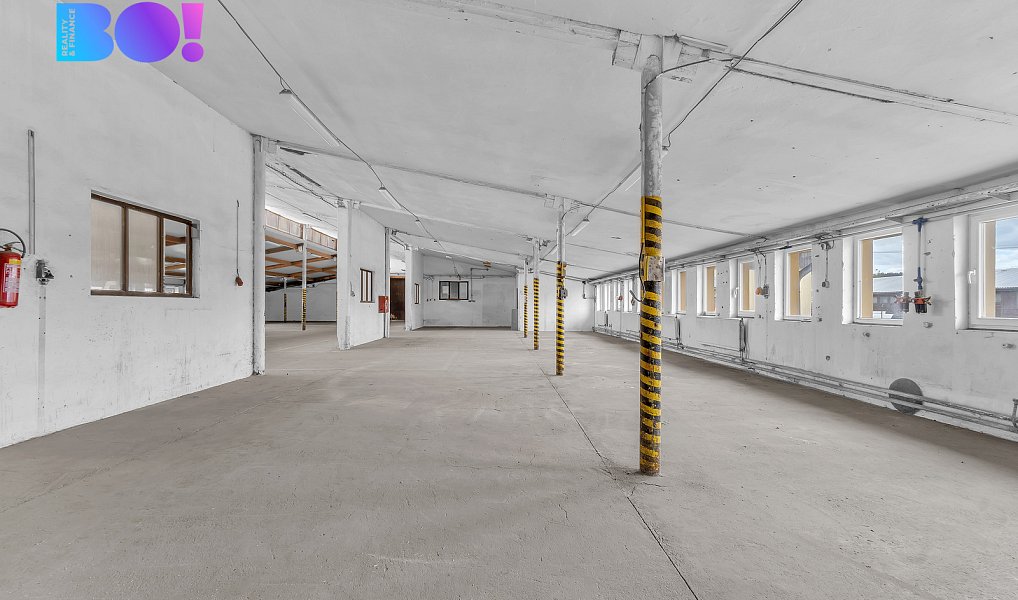 Pronájem výrobních prostor 2 657 m², Morašice – náhled fotky 14