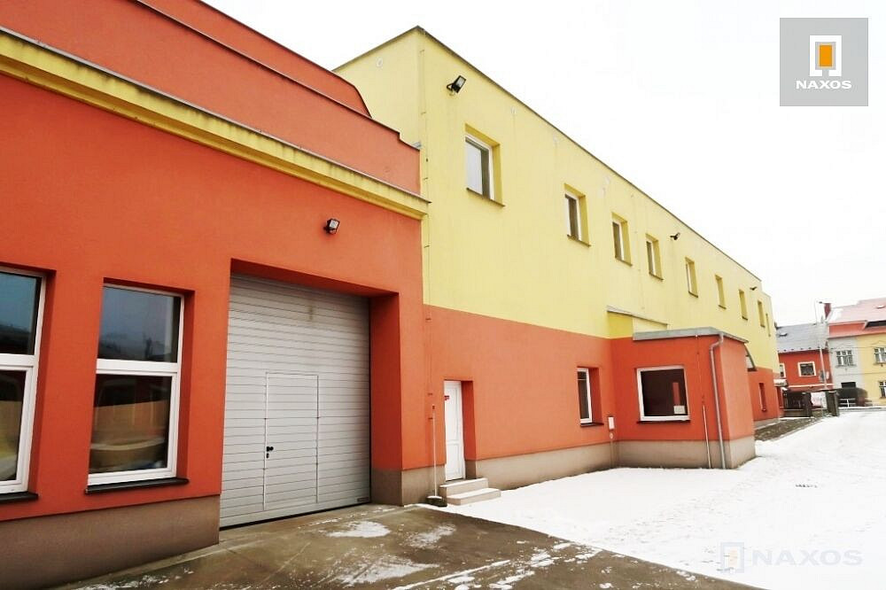 Průmyslový areál na pozemcích 10.443 m², celkem 4.100 m² užitných ploch, ul. Duk – pohled 5