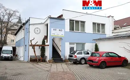 Pronájem obchodních prostor 90 m², Pardubice - Zelené Předměstí