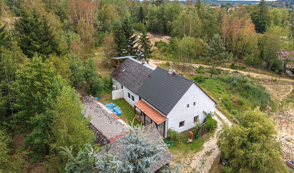 Prodej domu 192 m² s pozemkem 1 769 m², Střížovice – náhled fotky 12