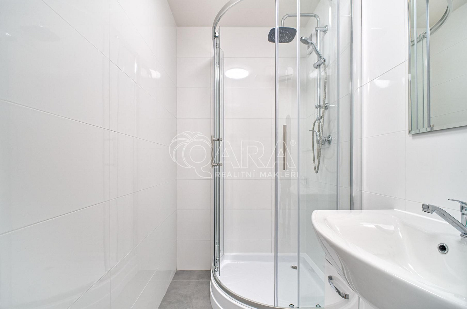 Pronájem bytu 1+kk 26 m² — photo 3