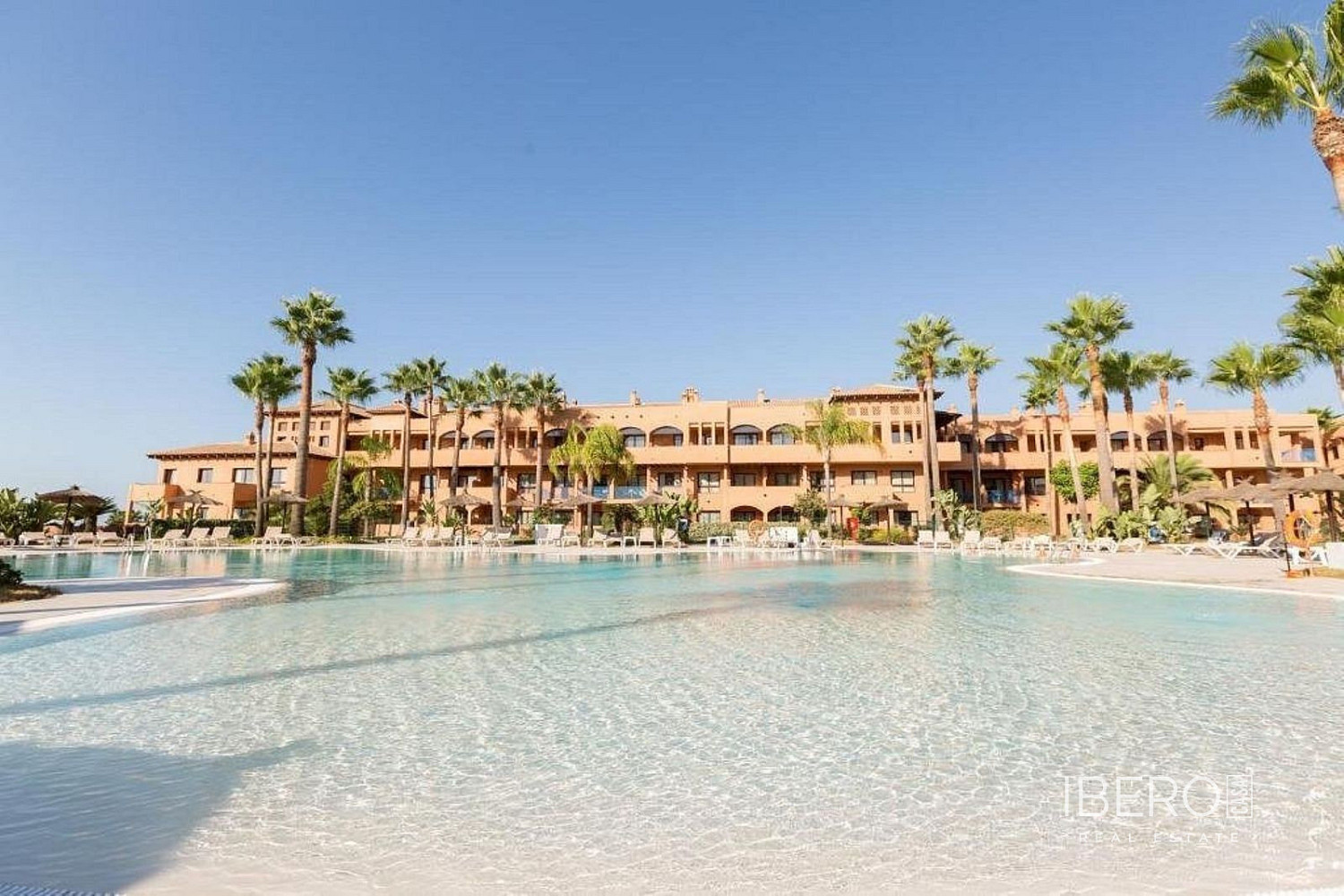 Piso 3+kk – Benahavís, La Cocha, Costa del Sol Occidental - Vista 2