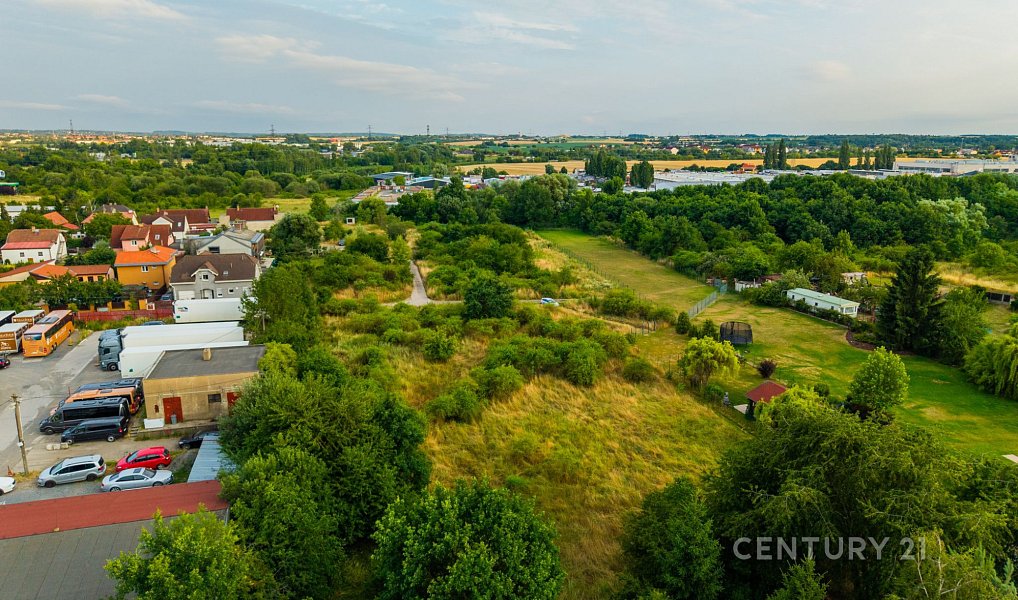 Prodej stavebního pozemku 4 973 m², Praha – náhled fotky 3