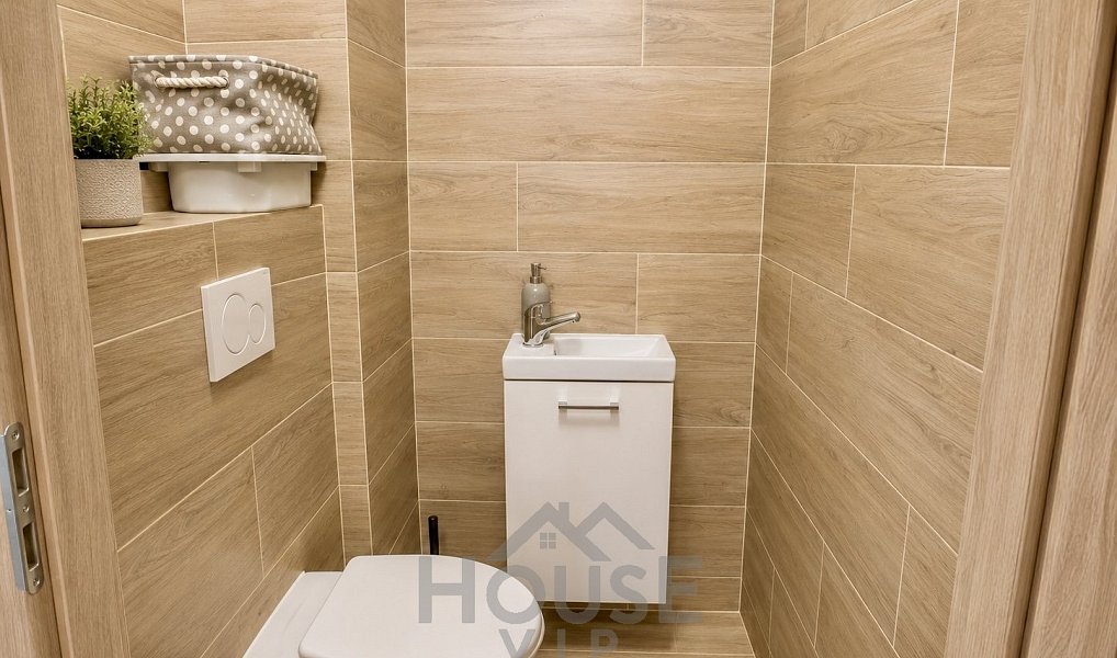 Prodej domu 211 m² s pozemkem 374 m², Všestary – náhled fotky 9